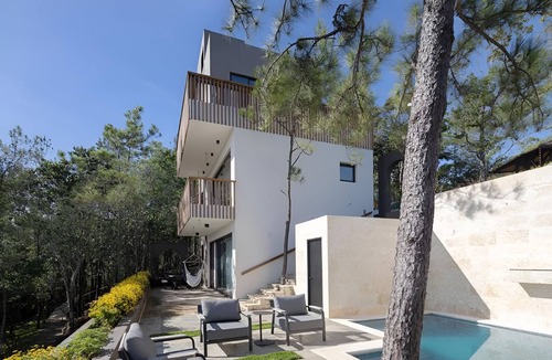 La Vega Province House | Amsterdam Family House