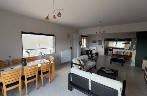 Gerani House | An-Drea Between (Sea & Sky)