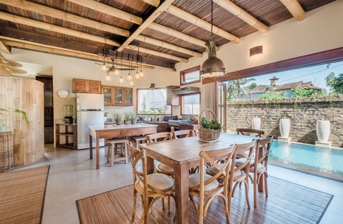 Melayang Villa | An eco-friendly villa with a tropical ambiance for relaxation and tranquility.