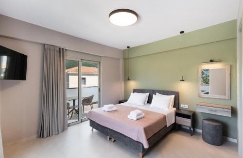 Vassiliki Apartment | Anastasia Studios