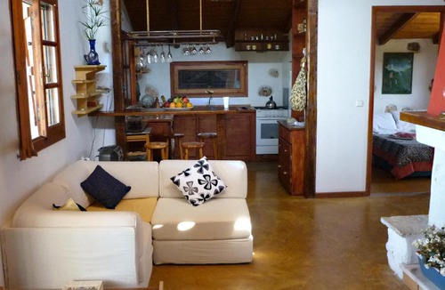 Kavallos House | Andraclos House