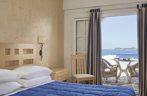Gavrio Hotel | Andros Holiday
