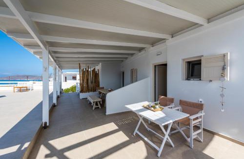 Milos Apartment | Anemi Suites