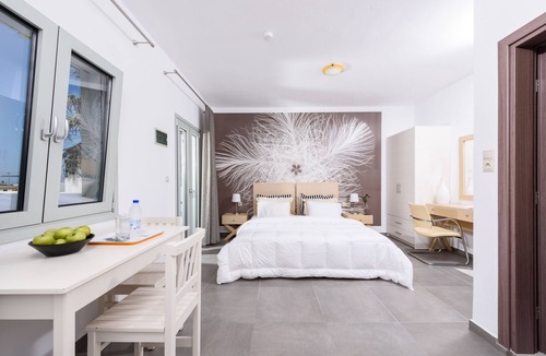 Sissi House | Angela Studios & Apartments