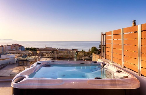 Platanias Town Apartment | Angels Suites