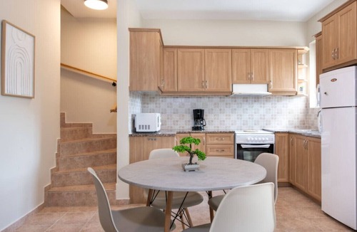 Plaka Apartment | Anna Plaka Apartment