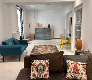 Vari-Voula-Vouliagmeni Apartment | Anna's House