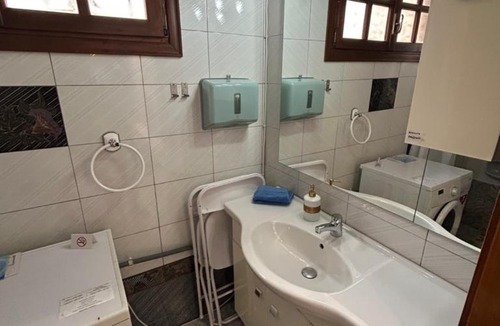 Ano Poli Apartment | Ano Poli Studios 1
