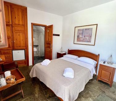 Folegandros Town Hotel | Antheia