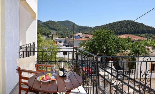 Neo Klima Apartment | ANTHEMIS