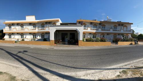 Kefalos Hotel | Anthoulis Studios