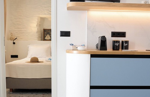Paleopolis House | Apaggio Boutique House