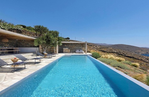 Exomvourgo Villa | Apanemi - Five Bedroom Villa, Sleeps 9