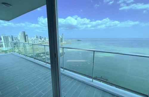 Panama City Apartment | Apartamento Amoblado en Cinta costera Panama largas estadias