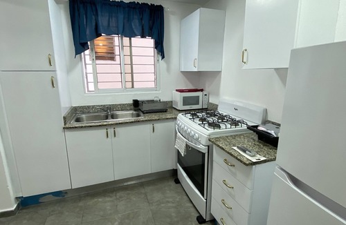 Evaristo Morales Apartment | Apartamento Céntrico en la Evaristo Morales