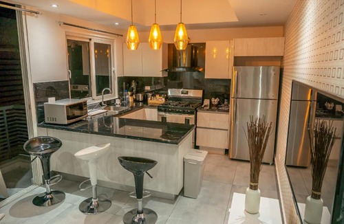 Downtown Santo Domingo Apartment | Apartamento comodo y centrico.