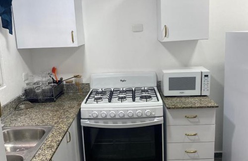 Evaristo Morales Apartment | Apartamento en Evaristo morales excelente ubicado