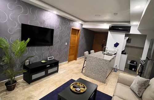 Ensanche Naco Apartment | Apartamento en Naco, zona céntrica