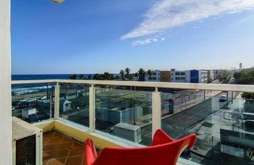 Ciudad Universitaria Apartment | Apartamento tipo Penthouse con vista al mar -401