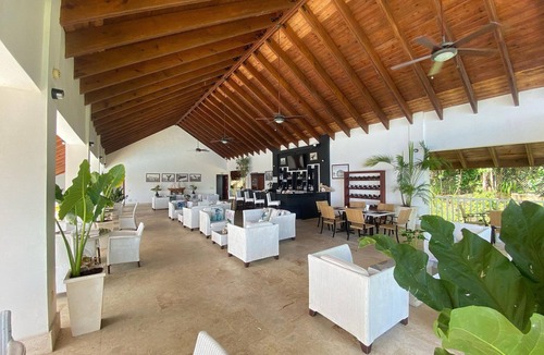 Punta Balandra Apartment | Apartamento Vista Mare 12-201