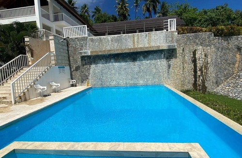 Punta Balandra Apartment | Apartamento Vista Mare 12-201