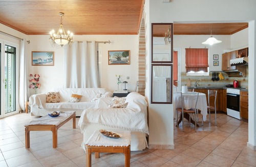 Kilada Apartment | Apartment 'Blue Horizon' with Sea View, Wi-Fi and Air Conditioning