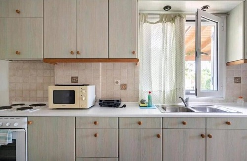 Ag. Georgios Apartment | Apartment 'Fedra Two-Bedroom Bungalow' with Shared Pool, Wi-Fi and Air Conditioning