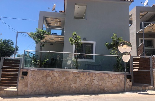 Lourdata Apartment | Apartment for 2 people with sea view 900 m from the beach