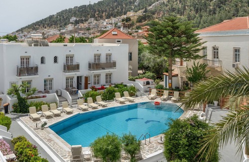 Kalymnos Town Apartment | Apartment 'Garden View No 1' with Mountain View, Wi-Fi and Air Conditioning