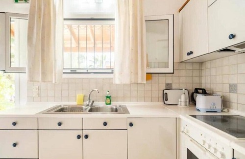 Ag. Georgios Apartment | Apartment 'Kassandra Two-Bedroom Bungalow Pool' with Shared Pool, Wi-Fi and Air Conditioning
