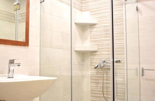 Merichas Apartment | Apartment 'Manolika Studio 3' with Sea View, Wi-Fi and Air Conditioning