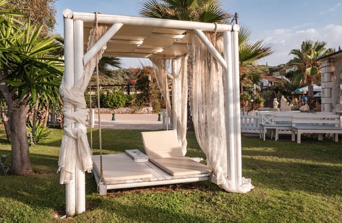 Agios Spyridon Corfu Apartment | Apartment Sofia - Beachfront