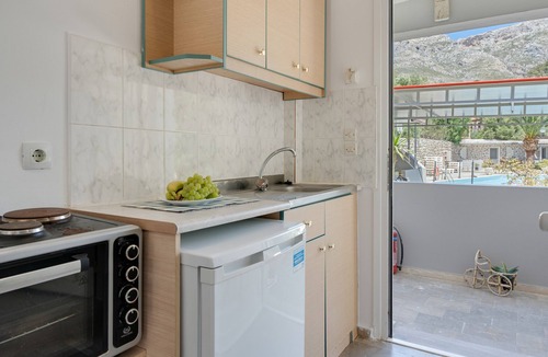 Panormos Apartment | Apartment 'Studio 1' with Mountain View, Wi-Fi and Air Conditioning