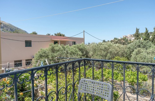 Panormos Apartment | Apartment 'Studio 1' with Mountain View, Wi-Fi and Air Conditioning