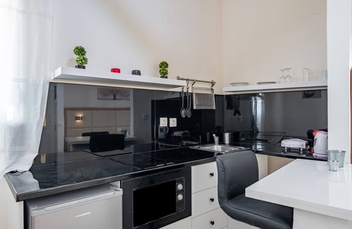 Kavos Apartment | Apartment 'Studio' with Wi-Fi and Air Conditioning