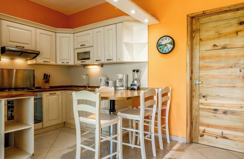 La Iglesia Apartment | Apartment/Swimming Pool/80 m beach-restaurants/Wifi