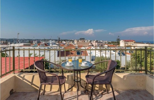 Koskinou Apartment | Apartment 'Villa Maria' with Private Garden, Wi-Fi and Air Conditioning