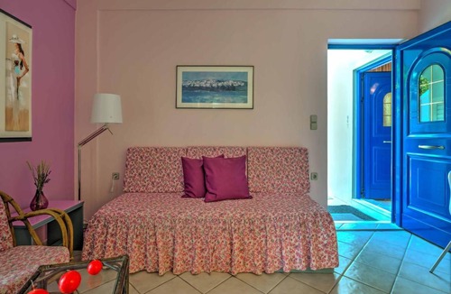 Agios Dimitrios Apartment | Apartment vitorakis apartments by Interhome