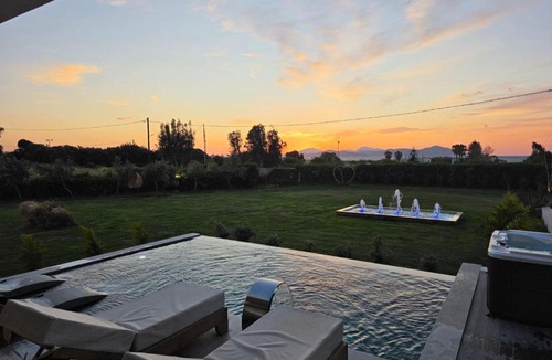 Kos Town Villa | Aphrodite Luxury Villas & Suites-Private Heated Pool & Jacuzzi