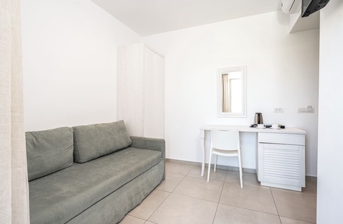 Lambi Hotel | Apollon Windmill Hotel