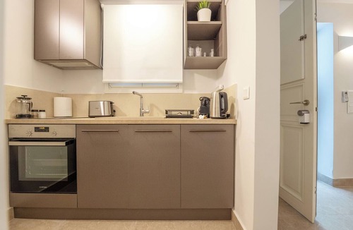 Plaka Hotel | Apt 5 ground floor studio with patio