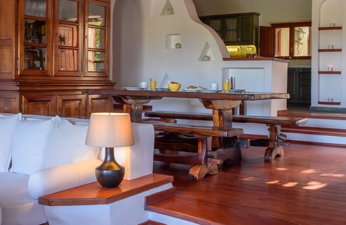 Karterados Villa | Aquaria 7 BDR Luxury Villa-Private Pool & Jacuzzi-Breakfast incl.,Concierge,Maid