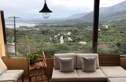 Exopoli Apartment | Arbutus - Relaxing apartment with Fantastic Views