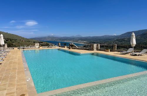 Exopoli Apartment | Arbutus - Relaxing apartment with Fantastic Views