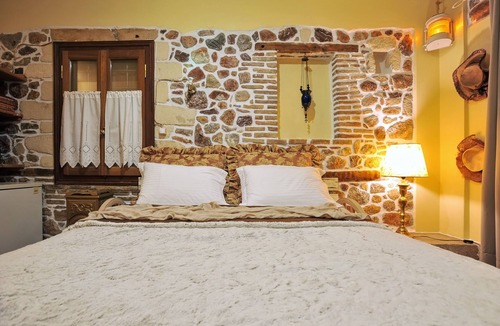 Galaxidi Hotel | ARCHONTIKO ART HOTEL