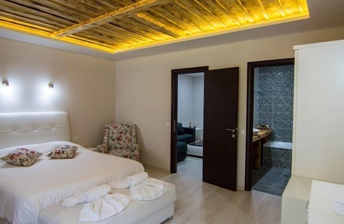Stavros Hotel | Archontiko Liamas