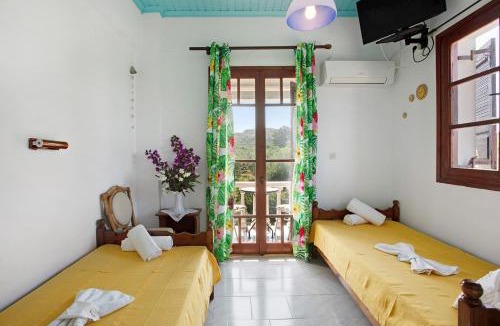 Vasilikos Apartment | Areti Orfeas Budget Studio