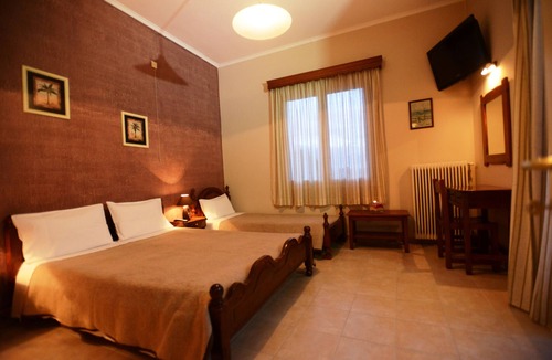 Perama Hotel | Argo Hotel