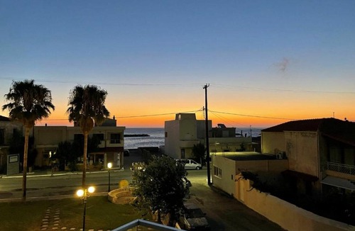 Kolymvari House | Aria apts 100 m from the beach by PosarelliVillas