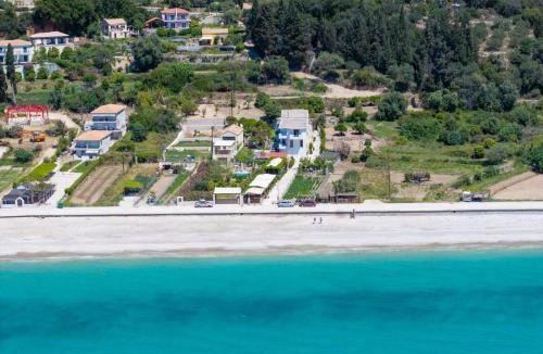 Lourdata Apartment | Aridas at the Beach